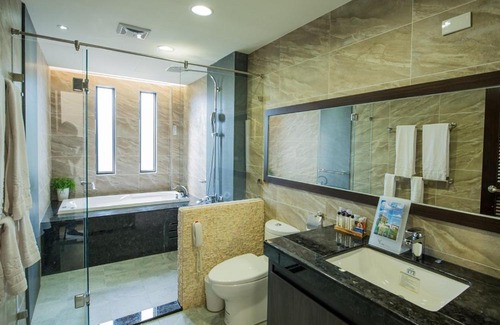 Hengchun Old Town House | Shangri Longluan Lake One B&B