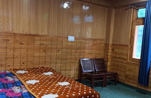 Kasol House | Shanti cafe and guest house chojh