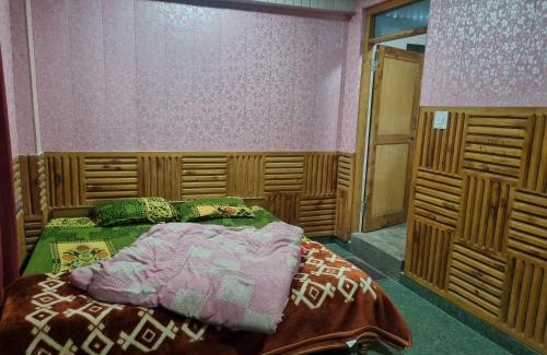 Kasol House | Shanti cafe and stay