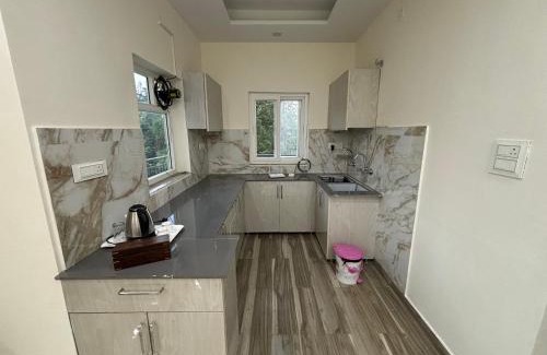 Bhimtal Apartment | Shanti Retreat
