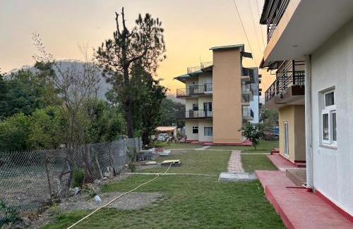 Bhimtal Apartment | Shanti Retreat