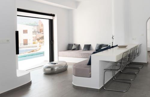 Kamari Apartment | Shape-Infinity