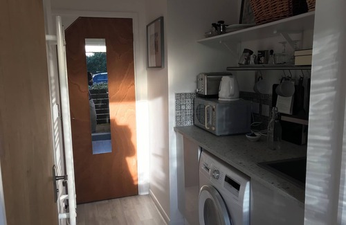 Whitstable House | Shapelesslodge.com
