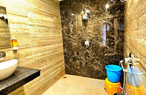 Gorakhpur Hotel | Sharda dinings Gorakhpur