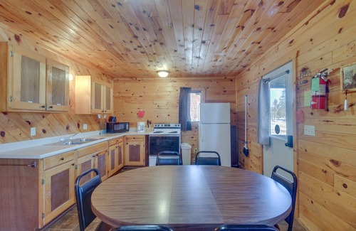 Park Rapids Cabin | Shared Dock: Dog-Friendly Retreat in Park Rapids!