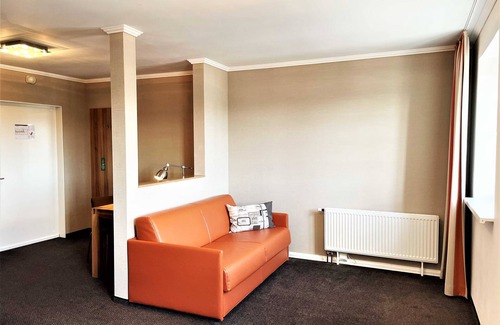 Lauta House | Shared room 209 - IBS meeting center