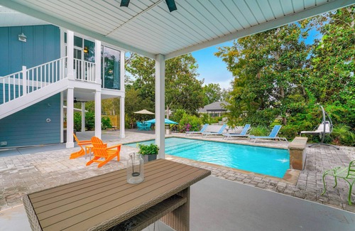 Santa Rosa Beach Condo | Shared Room POOL access BAY ACESS and BOAT slip