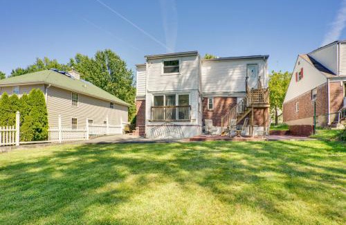 Englewood Apartment | Shared Yard, 4 Mi to NYC Englewood Apartment!
