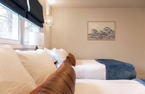 Superior House | Shark Free | The Great Lakes House