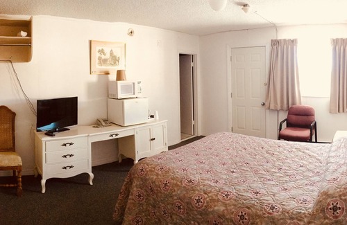 Ashern Hotel | Sharptail Motor