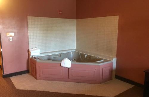 Mission Hotel | Shary Inn and Suites