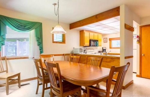 East Stroudsburg House | Shawnee of the Deleware - Week 31