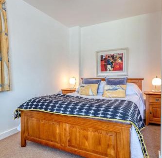 Glandore Apartment | Shearwater Studio Apt