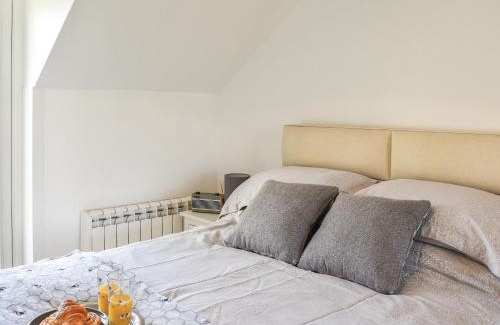 Pevensey House | Sheep's View Cottage