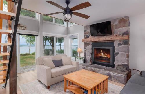 South Burlington House | Shelburne Bay Retreat Modern 3BR Lakefront Views