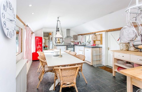 Sennen Cove Cottage | Sheldrake, Beach Villa, Sea-views, Large Garden