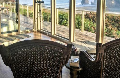Fort Bragg House | Shell Seeker