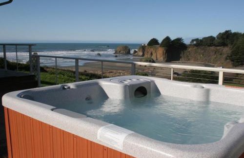 Fort Bragg House | Shell Seeker