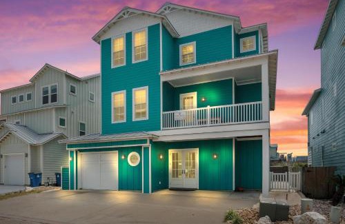 Sand Point House | Shell Yeah Beach House