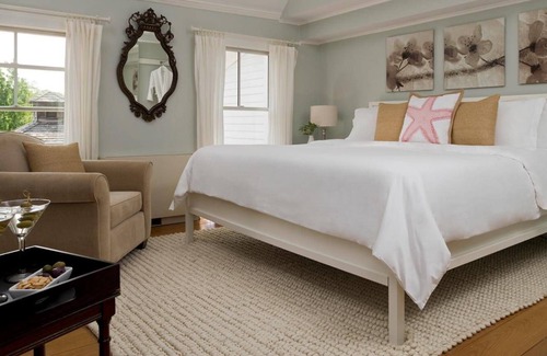 Shelter Island Heights Hotel | Shelter Island House