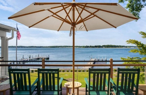 Shelter Island Heights House | Shelter Island Retreat with Spa Facility, Seasonal Heated Pool & Kayaking