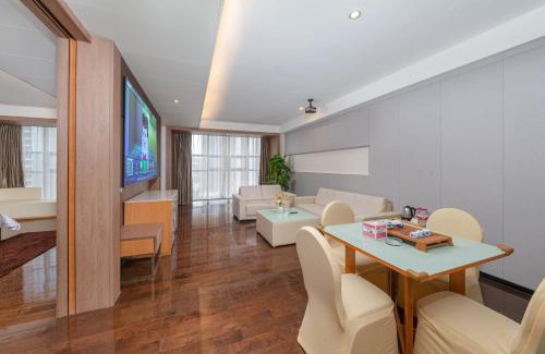 Longhua District Hotel | Shenzhen Ramada Plaza, North Railway Station