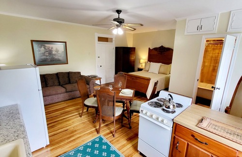 Frederick Other | Shepards Suite in the historic Manor House!