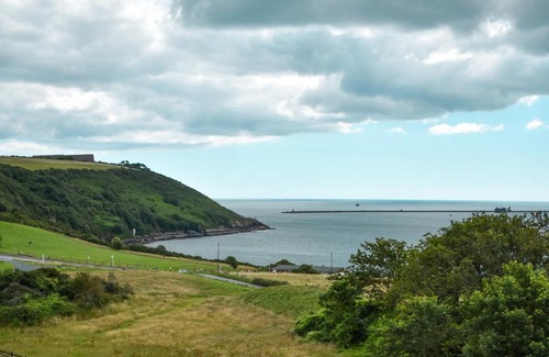 Turnchapel House | Shepherd's Hut at St Anne's - Costal Location