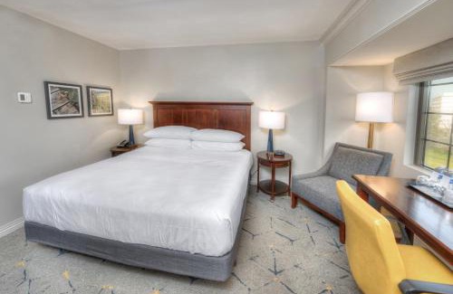 Linthicum Heights Hotel | Sheraton Baltimore Washington Airport - BWI