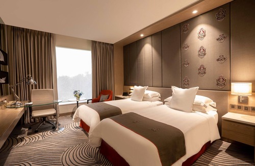 Saket Hotel | Sheraton New Delhi Hotel