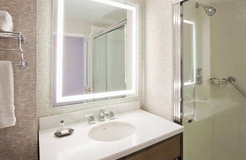 Woodbury Hotel | Sheraton St. Paul Woodbury Hotel