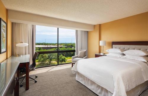 West Des Moines Hotel | Sheraton West Des Moines Hotel