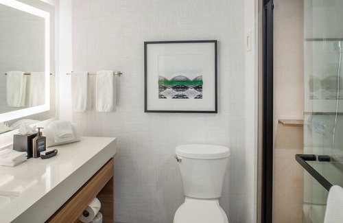 Maryland Heights Hotel | Sheraton Westport Plaza Hotel St. Louis