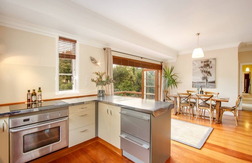 Havelock North House | Sherri's Abode - Havelock North Holiday Home
