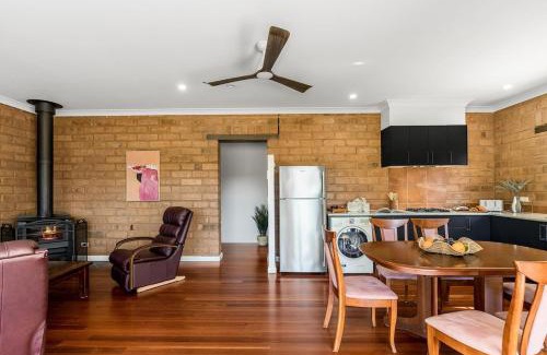 Sherwood House | Sherwood Cottages Blue Gum, A Serene Country Getaway