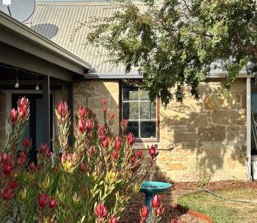 Buckland House | Sherwood Loves Tasmania
