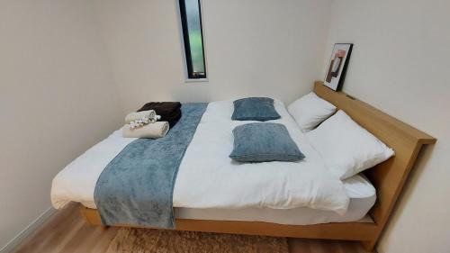 Hatagaya Apartment | Shibuya house w Rooftop, 6min to Station, Skyline View