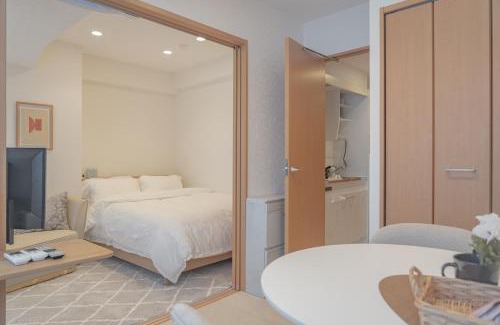 Chinatown Apartment | SHIKA HOME 横滨中华街 高级公寓 适合团体 情侣 个人 差旅 长居Luxury Group Business solo Extended Trps Living near Chinatoiwn キッチン完備 家族やグループに落ち着きある空間 長期滞在に最適