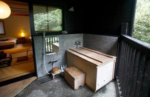 Hata-gun Hotel | Shimantonoyado
