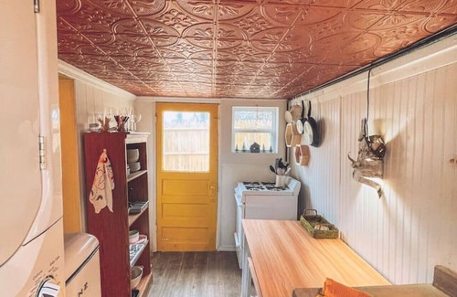 Paw Paw Lake House | -Shingle Diggins Cottage-