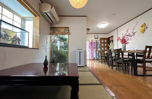 Okubo Apartment | Shinjuku/8 minutes on foot from JR Shin-Okubo Station/10minutes foot Kabukicho