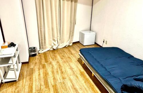 Yotsuya Apartment | Shinjuku Gyoen Central House