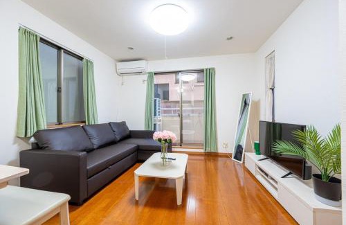 Nishi-Shinjuku Apartment | Shinjuku Newly renovated 4LDK House!