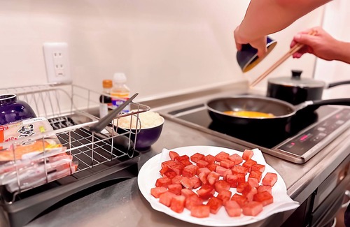 Minami Apartment | Shinsekai, Den Den Street, Ebisuchou station, 2 minutes walk