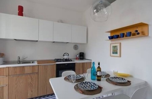 Riomaggiore Apartment | Shiny, Sea View, Free Parking, from Train: elevator up to main road. 3rd Floor.