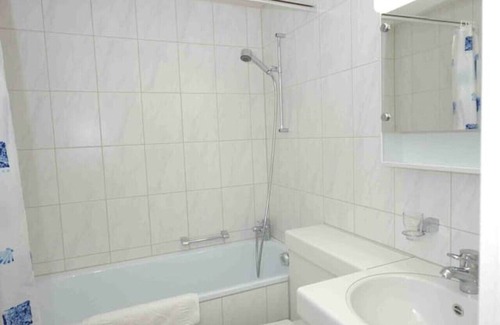 District 6 Apartment | Shiny Studio in Zurich - Crown 37