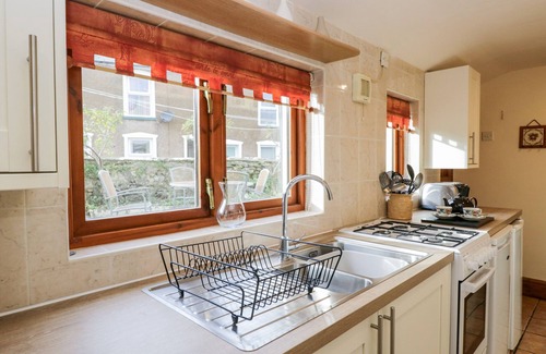 Haverigg Cottage | SHIPWRECK COTTAGE, pet friendly, country holiday cottage in Haverigg