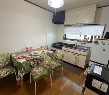 Aoshima Apartment | Shirahama