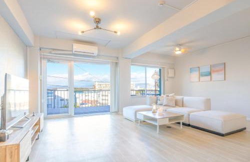 Tsubaki Onsen House | Shirahama White Beach House - Self Check-In Only
