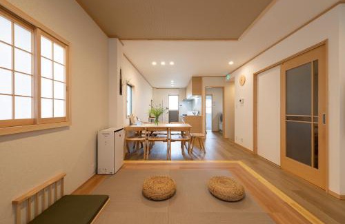 Higashinari Villa | Shirakabanoyado - HATSUMI, 白樺の宿 - 初美